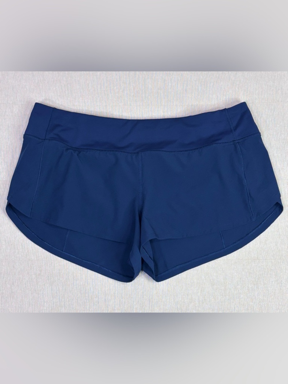 Lululemon Hotty Hot Shorts Size 6 Blue Athletic Running Lightweight